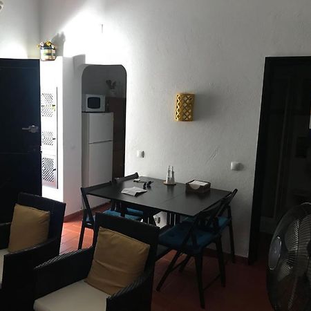 T0 Pedras D'El Rei Apartamento Tavira Quarto foto