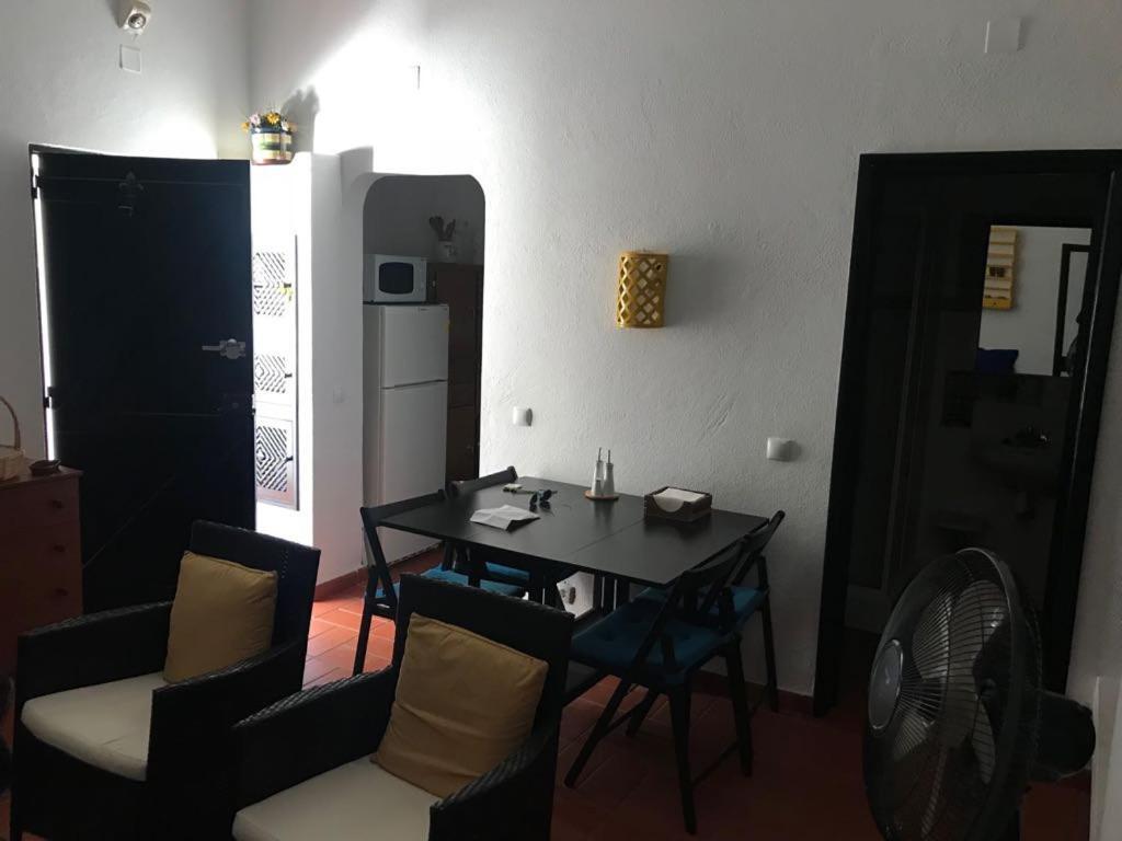 T0 Pedras D'El Rei Apartamento Tavira Quarto foto